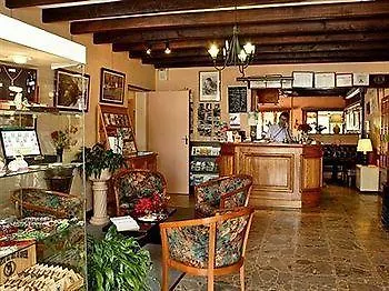 Logis Hotel Restaurant Horizon 117 Sentaraille