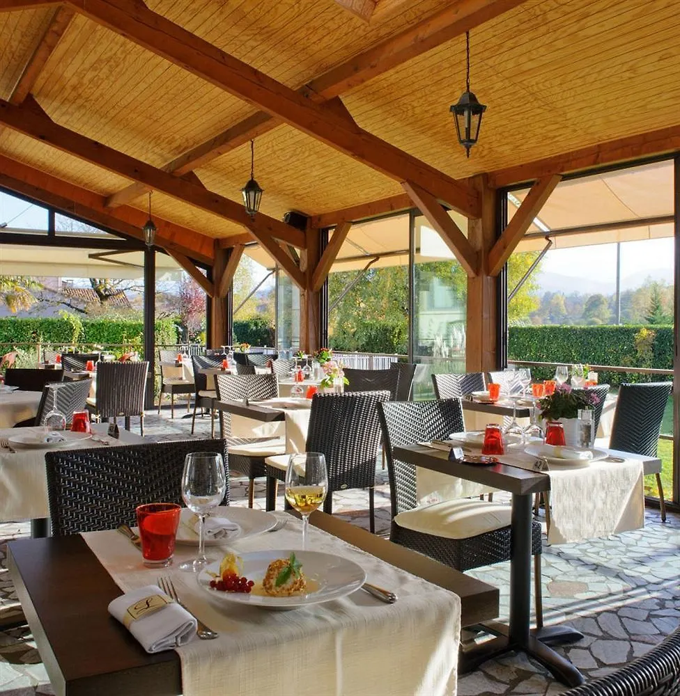 Logis Hotel Restaurant Horizon 117 Sentaraille