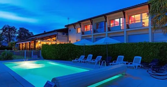Logis Hotel Restaurant Horizon 117 Sentaraille